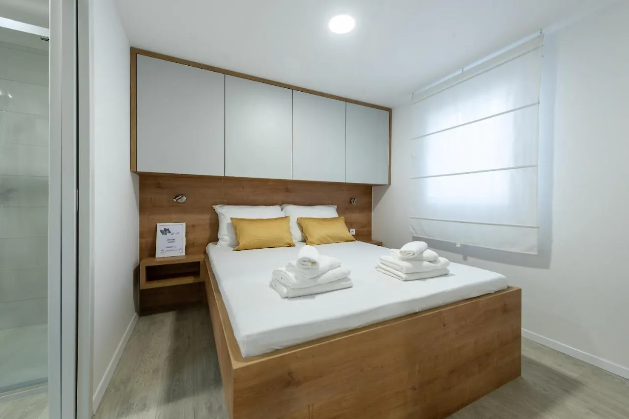 Luxury Mobile Home Pretty Green - Premium - Oaza Mira Resort -50 M From The Beach Drage 4*,  Croatia