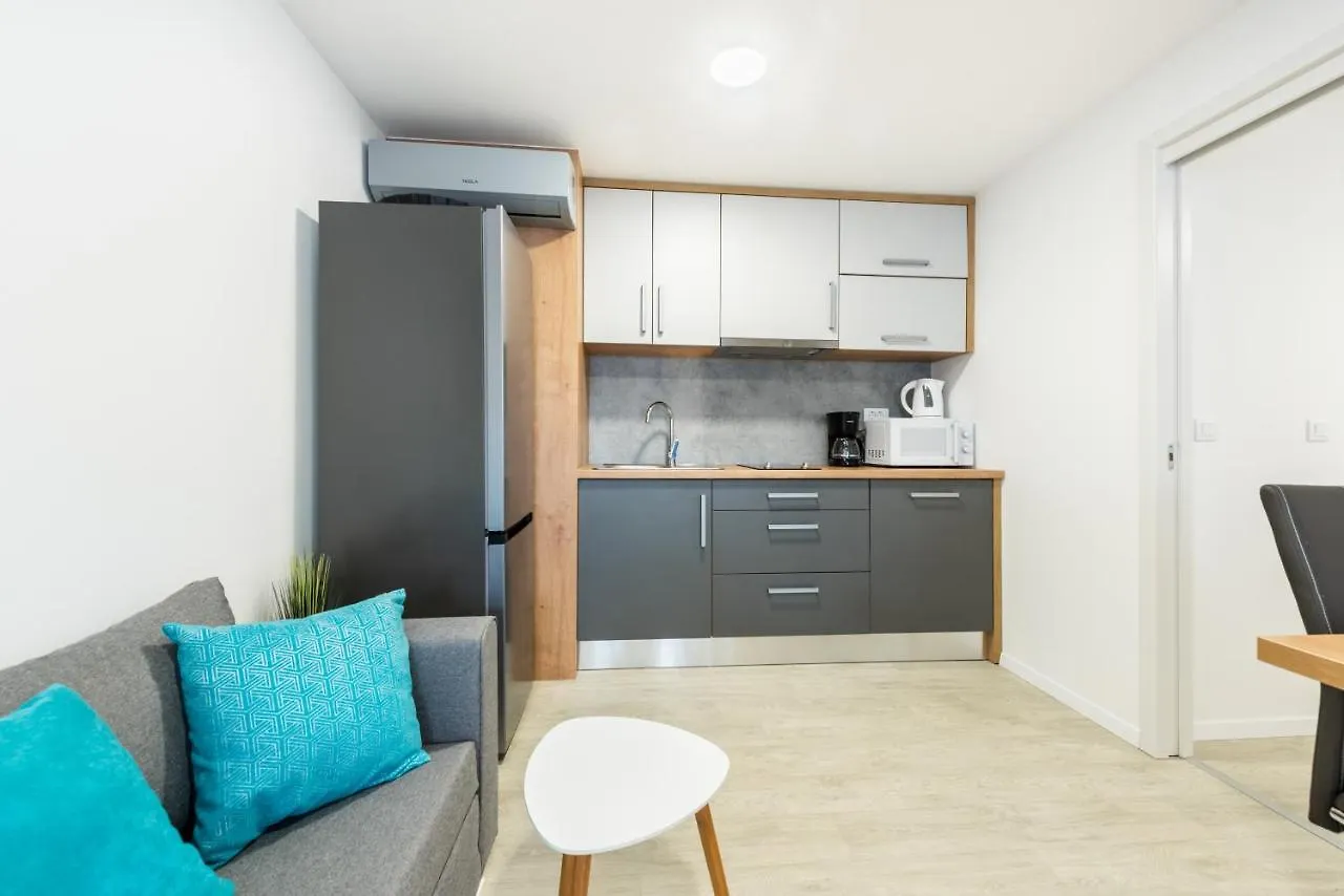 Luxury Mobile Home Pretty Green - Premium - Oaza Mira Resort -50 M From The Beach Drage Campsite