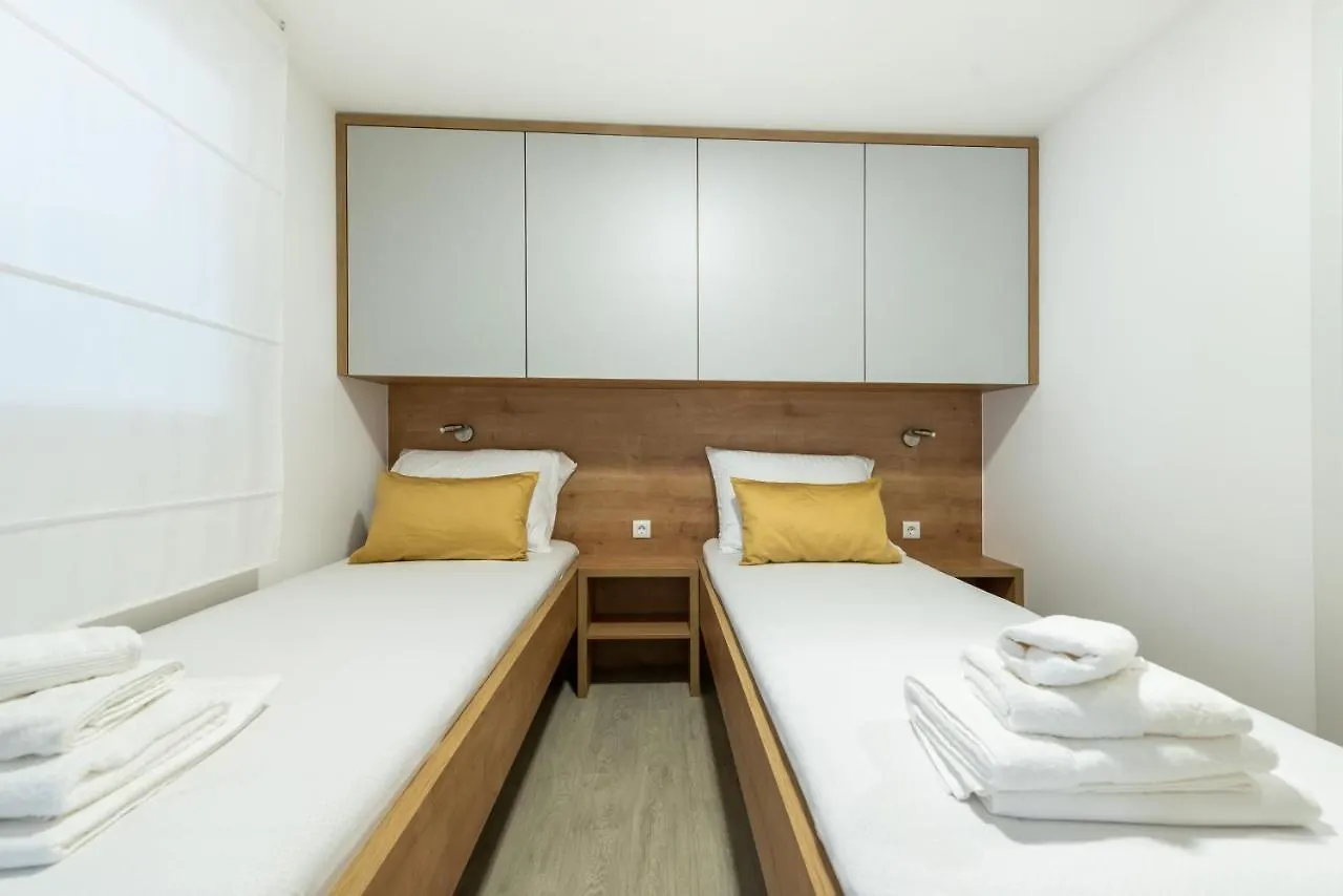 Luxury Mobile Home Pretty Green - Premium - Oaza Mira Resort -50 M From The Beach Drage Croatia