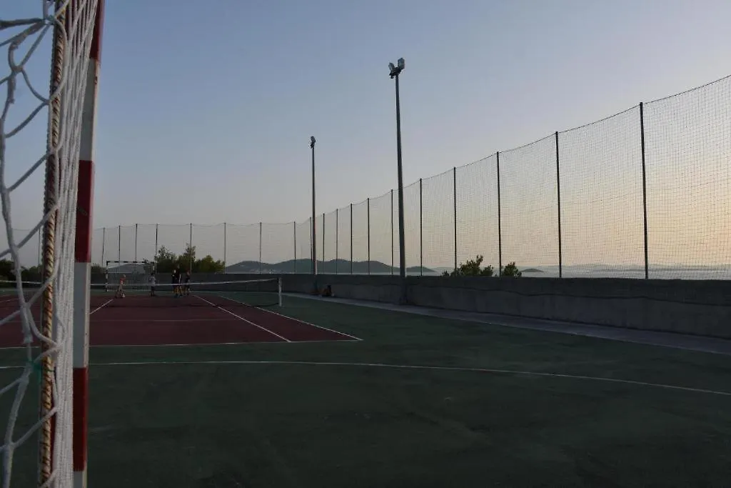 Luxury Mobile Home Pretty Green - Premium - Oaza Mira Resort -50 M From The Beach Drage Campsite